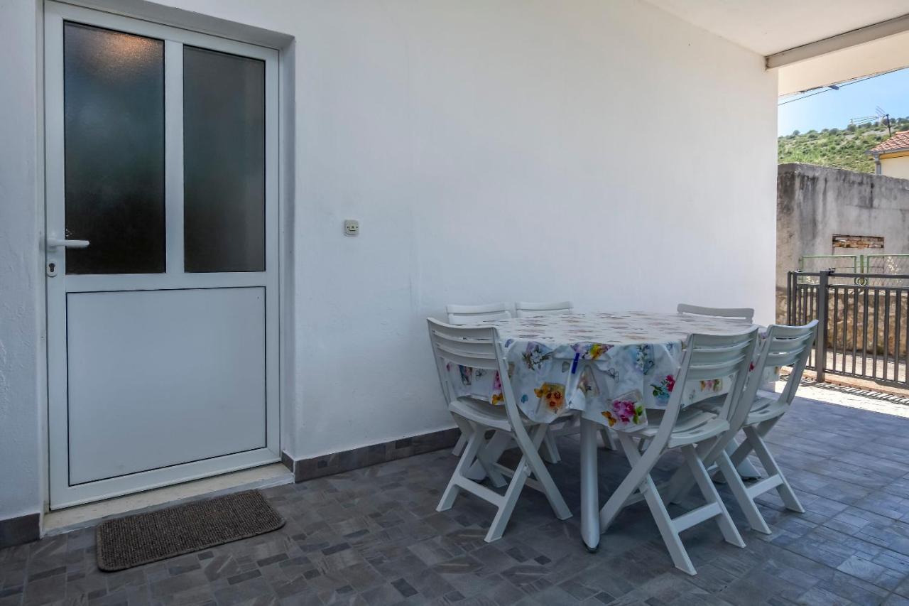 Apartments Matas 로고즈니차 외부 사진
