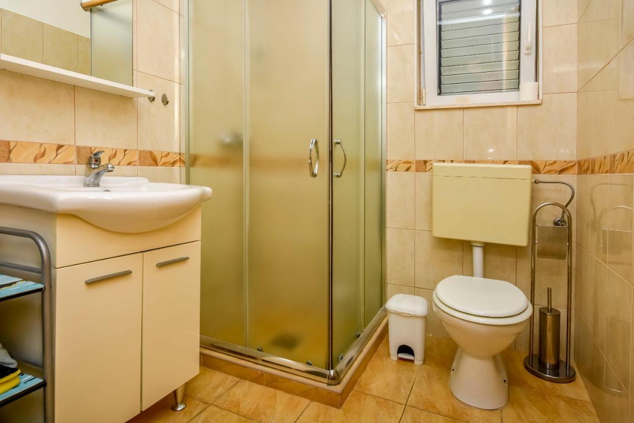 Apartments Matas 로고즈니차 외부 사진
